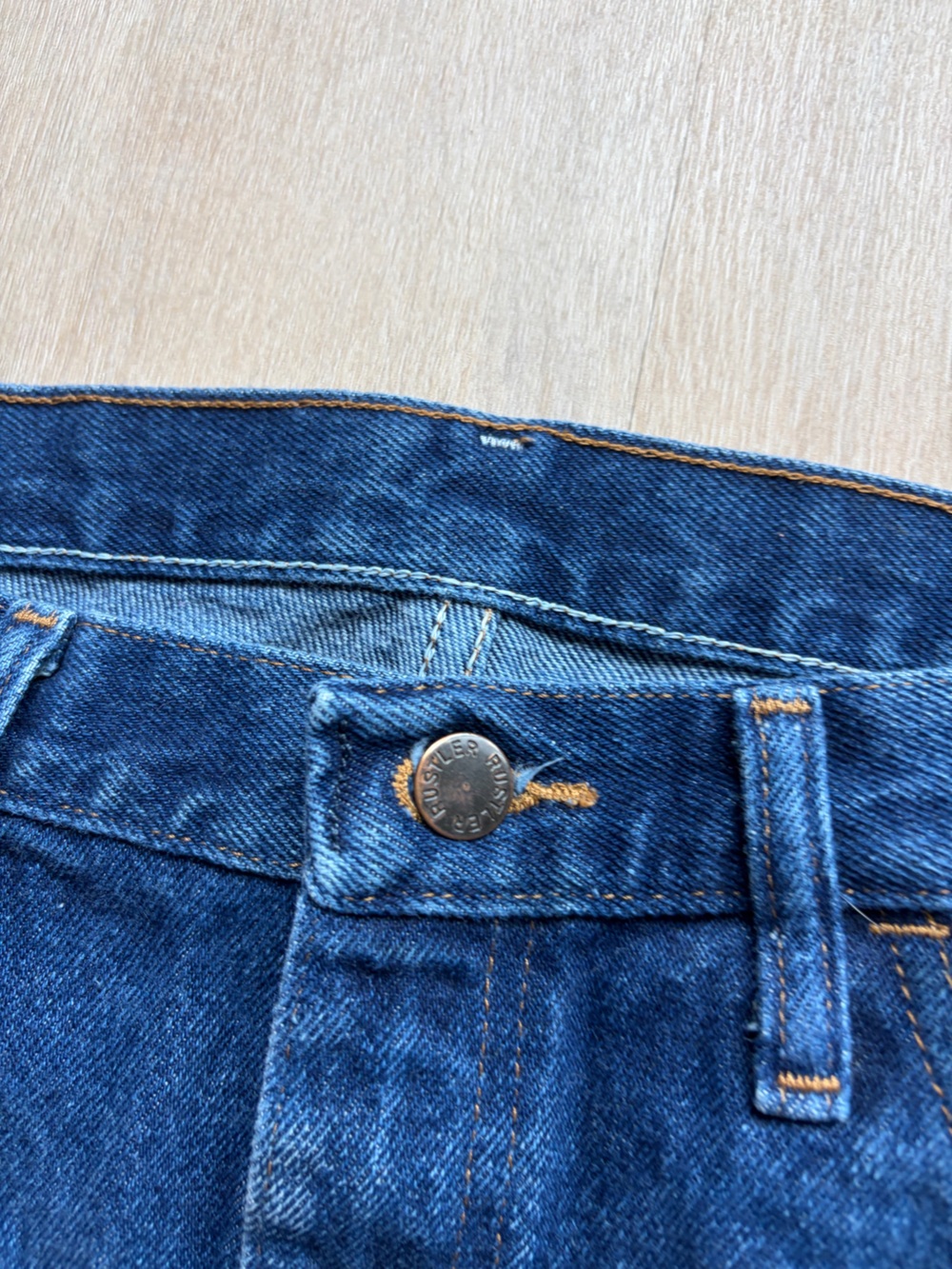 Rustler Jeans - Picture 3 of 5
